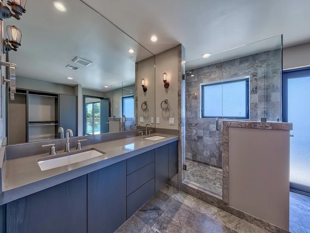2030 Marconi Way Vacation Rental in California - RedAwning