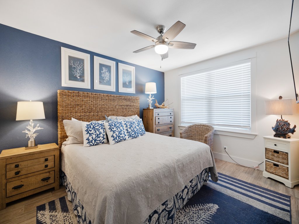 103 E. Tarpon (Casita Azul) Vacation Rental in South Padre Island - RedAwning