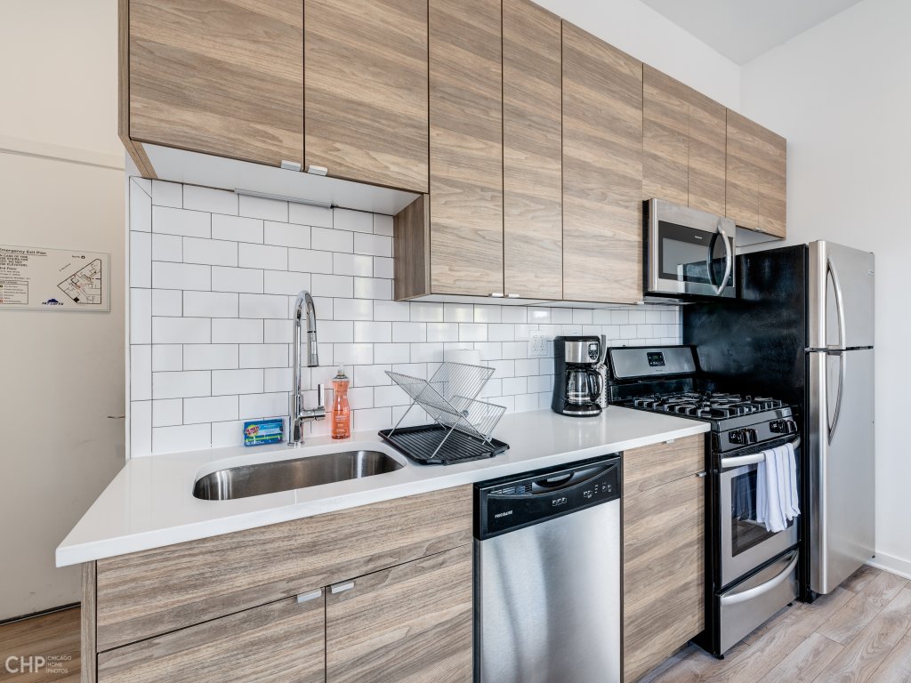 Cabin 301 at 747 Lofts Vacation Rental in Chicago - RedAwning
