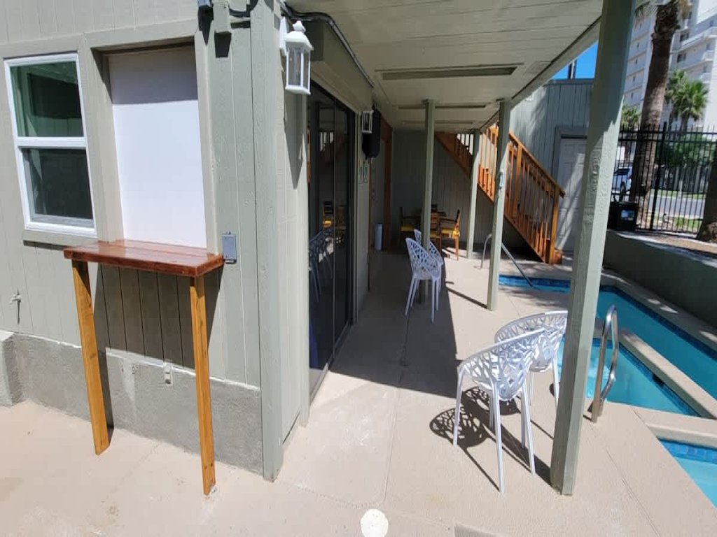 *Huge Beachview Home *Pool *Updated Vacation Rental in South Padre Island - RedAwning