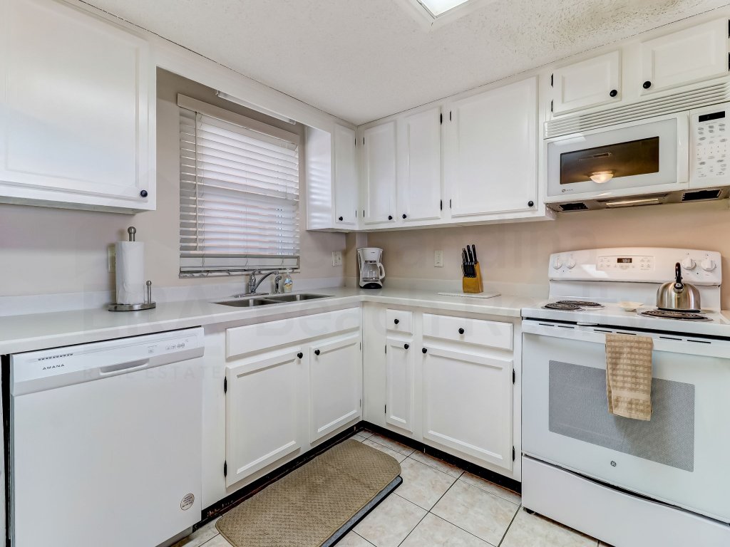 303 Atlantis Vacation Rental in Fernandina Beach - RedAwning