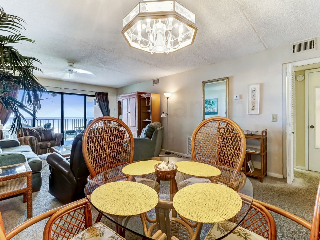 303 Atlantis Vacation Rental in Fernandina Beach - RedAwning