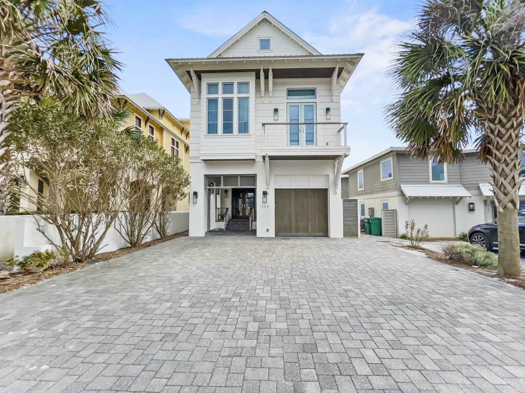 224 Winston Ln Vacation Rental in Inlet Beach - RedAwning