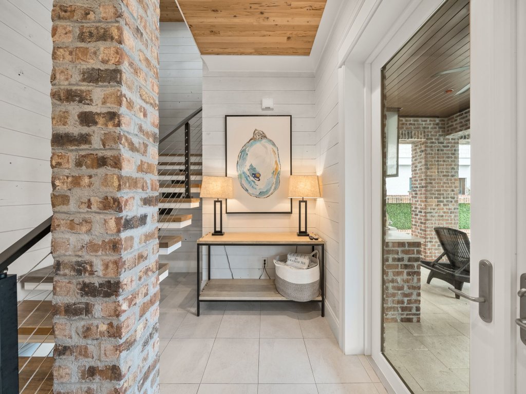 Summer Wind Vacation Rental in Seagrove Beach - RedAwning
