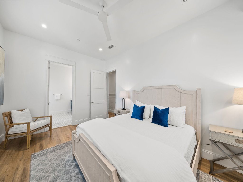 Summer Wind Vacation Rental in Seagrove Beach - RedAwning