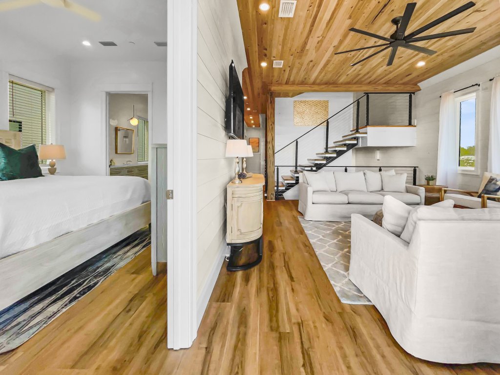 Summer Wind Vacation Rental in Seagrove Beach - RedAwning