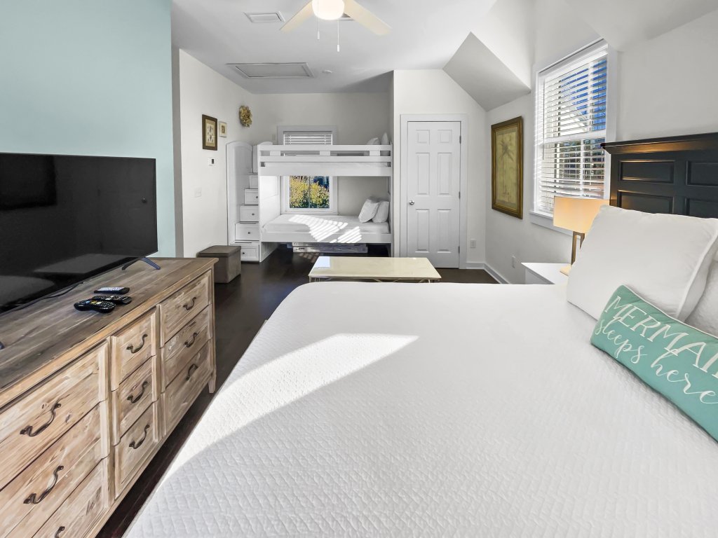 Sandpiper Vacation Rental in Inlet Beach - RedAwning