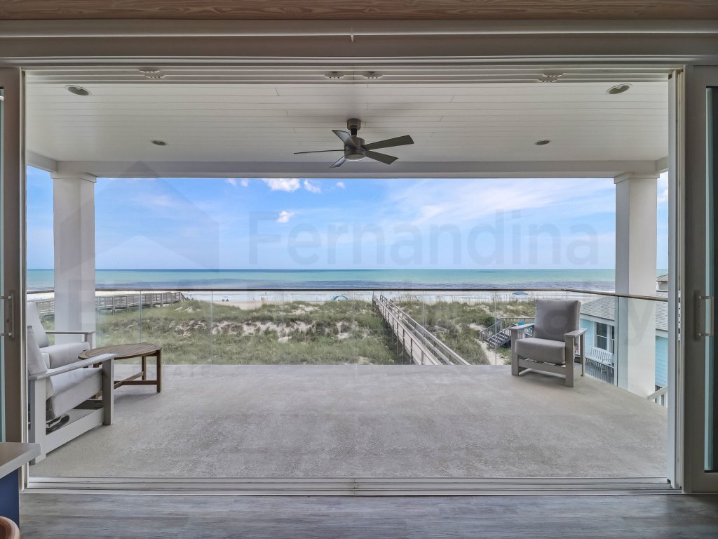 226 South Fletcher 2nd Floor Vacation Rental in Fernandina Beach - RedAwning