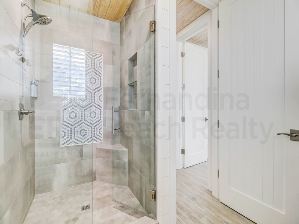 226 South Fletcher 2nd Floor Vacation Rental in Fernandina Beach - RedAwning