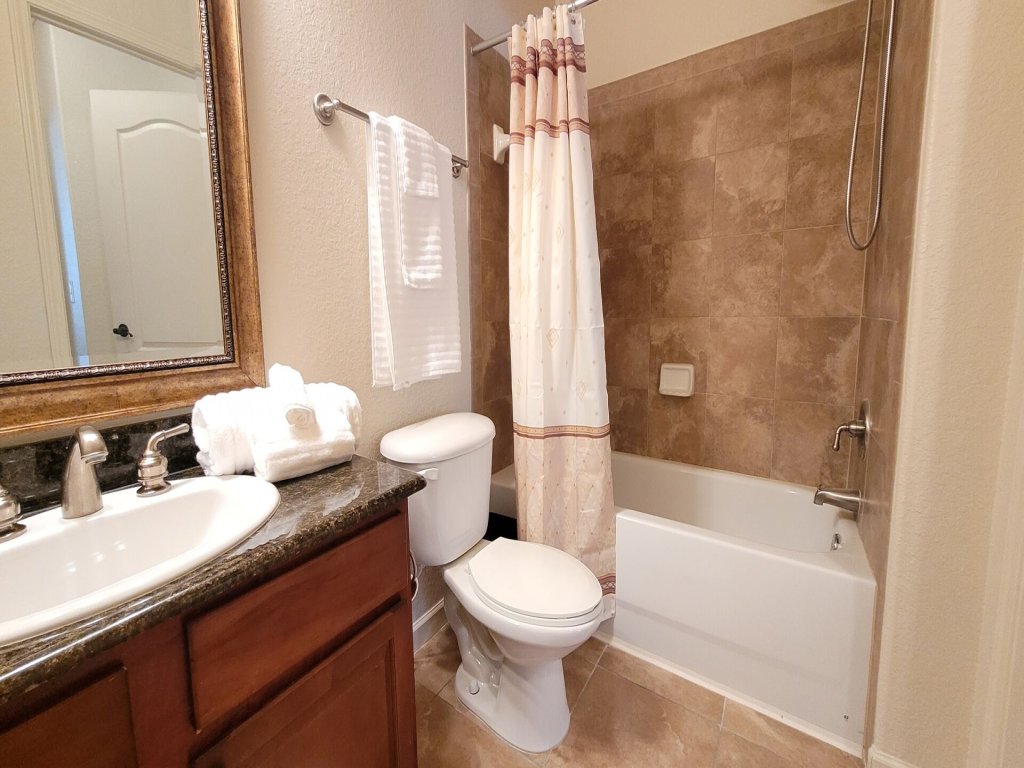BP817CP 3Bed Condo at Bella Piazza resort amenities Vacation Rental in Davenport - RedAwning