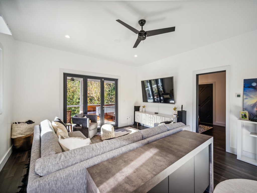 Pet’s FREE! Modern luxury steps from Russian River Vacation Rental in Monte Rio - RedAwning