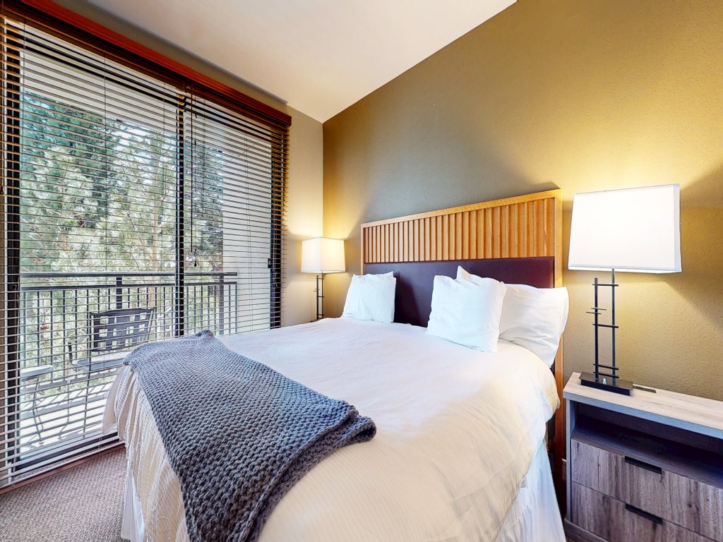 Village Monache #311 Vacation Rental in Mammoth Lakes - RedAwning