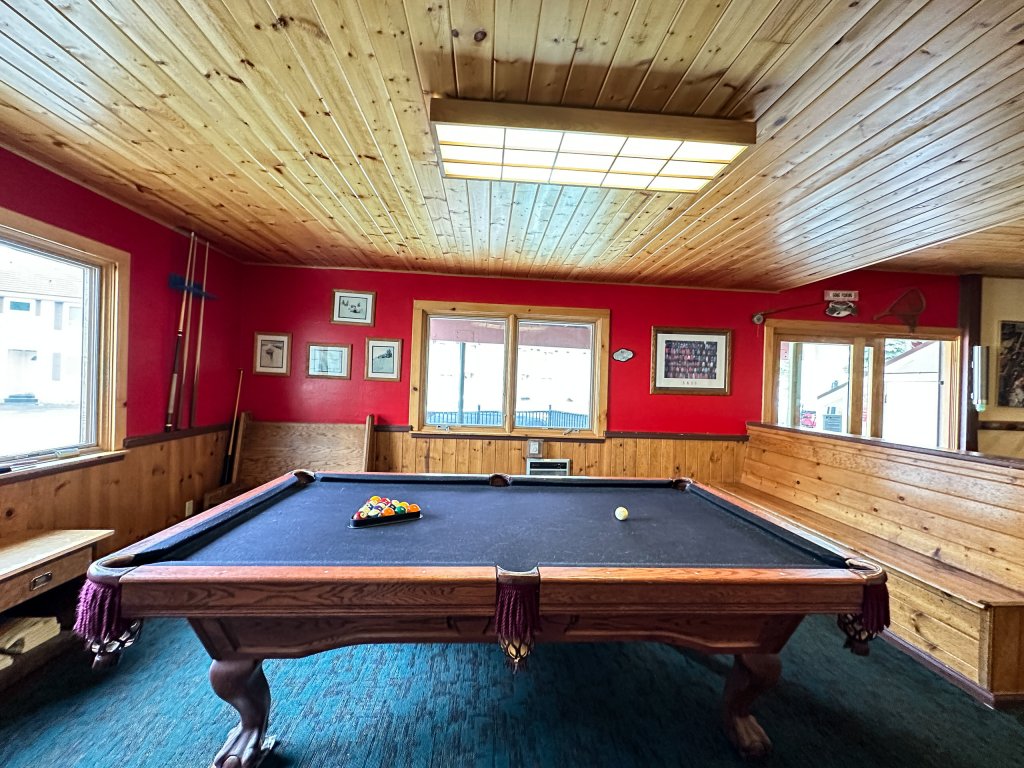 Lakeview Villas #28 Vacation Rental in Mammoth Lakes - RedAwning