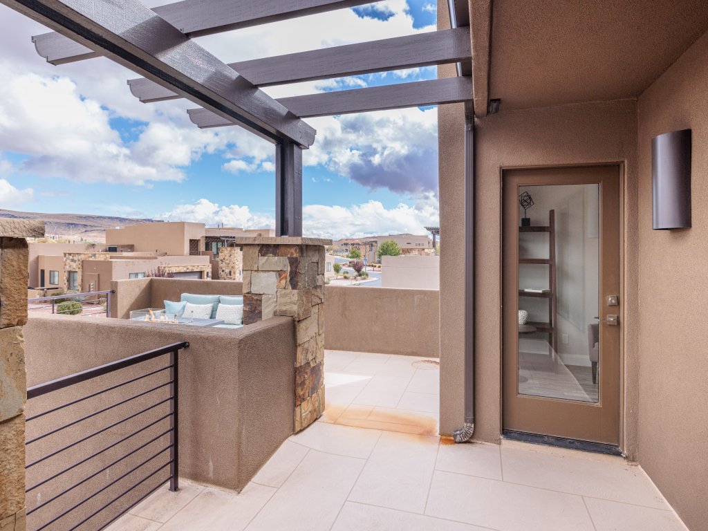 Desert Skies Vacation Rental in St. George - RedAwning