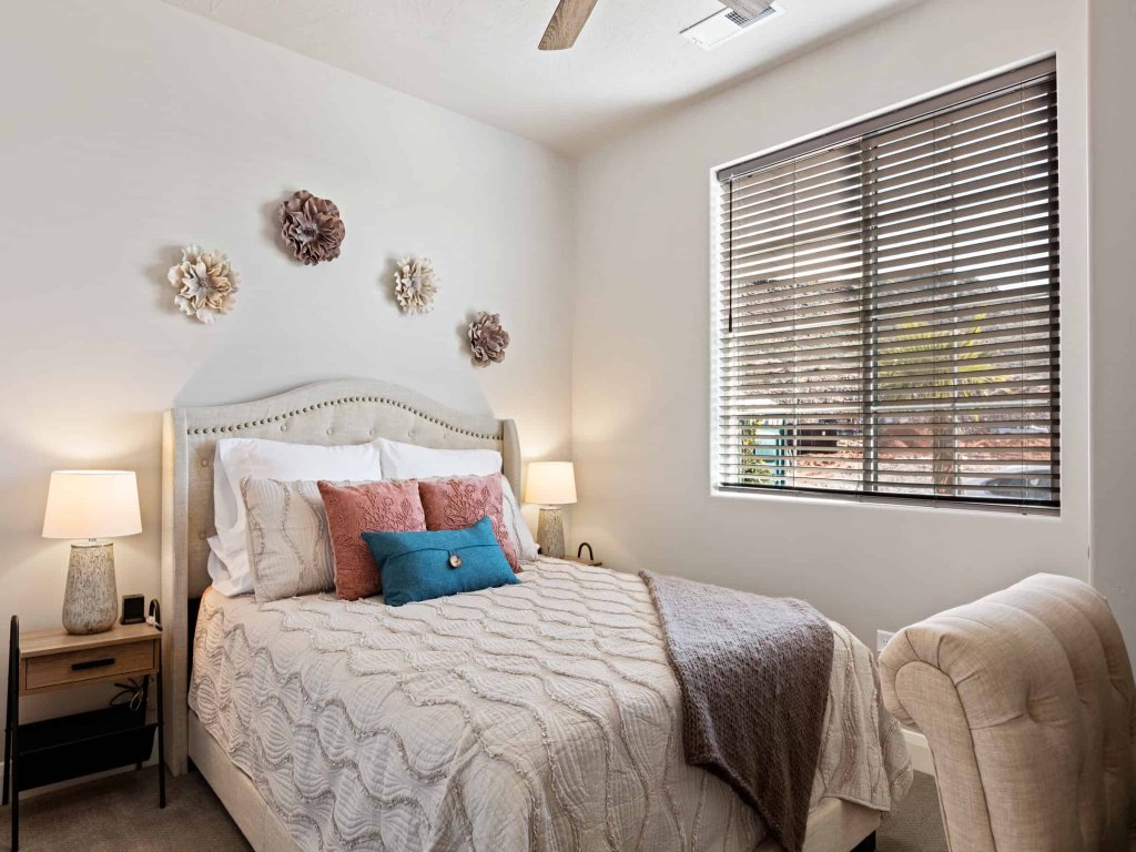 Escondido Cove Vacation Rental in Utah - RedAwning