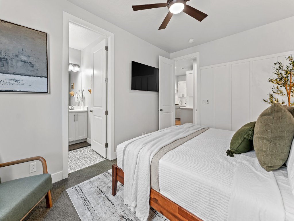 The Sandcastle Vacation Rental in St. George - RedAwning