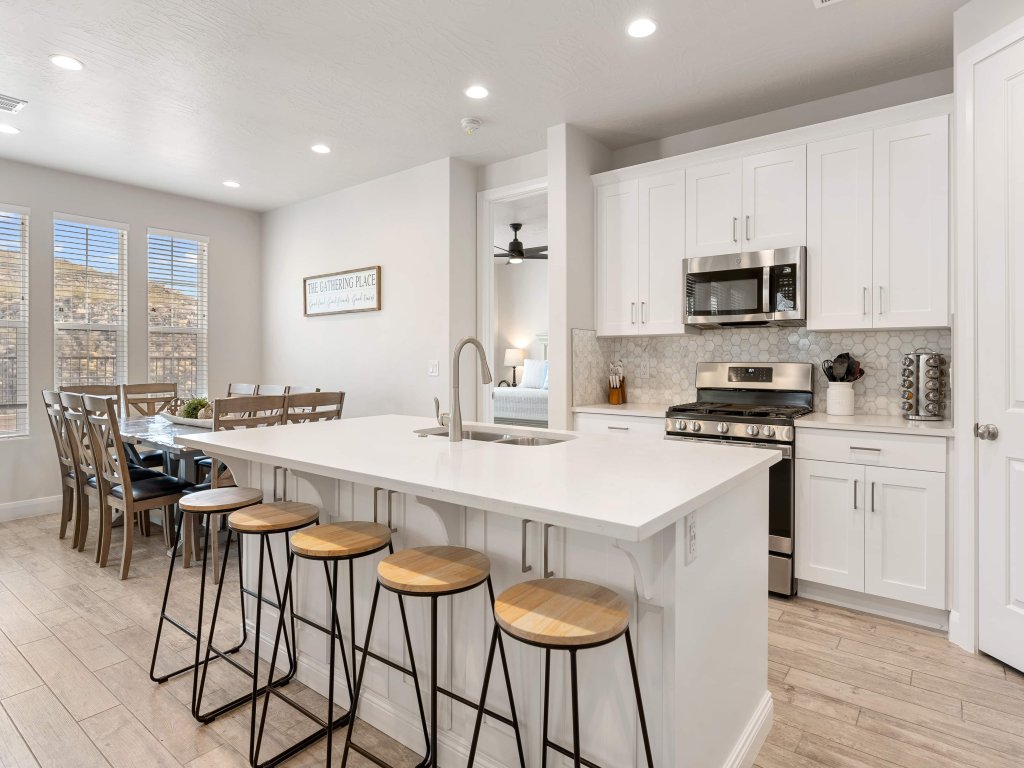 A Family Affair Vacation Rental in Utah - RedAwning