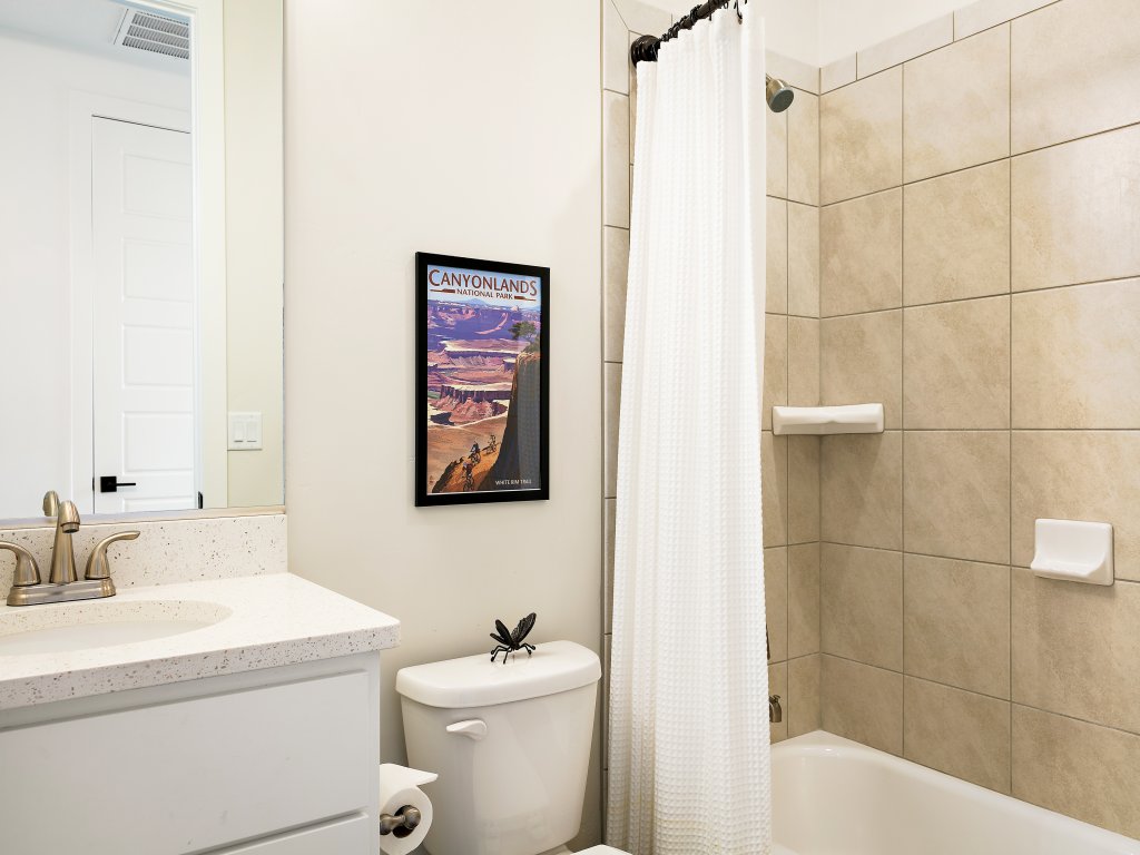 Coral Cactus Retreat Vacation Rental in Utah - RedAwning