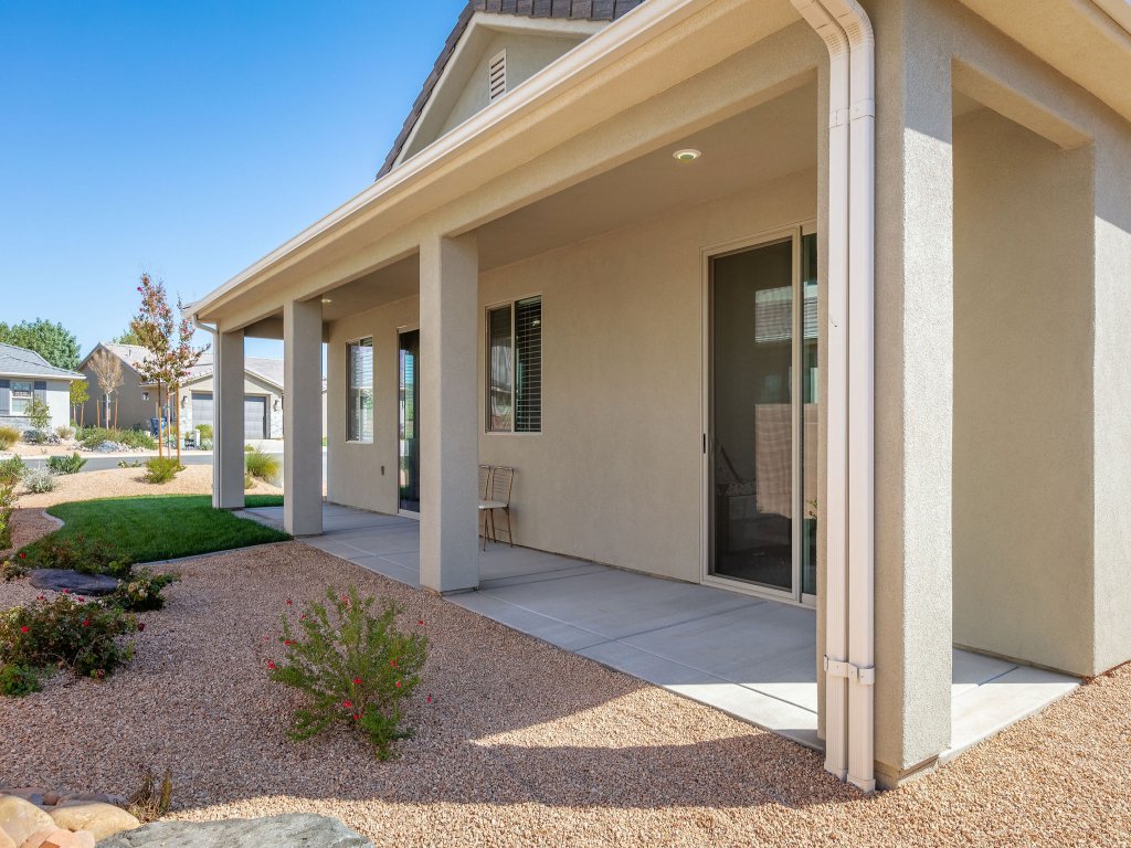 Hyatt Home Vacation Rental in Utah - RedAwning