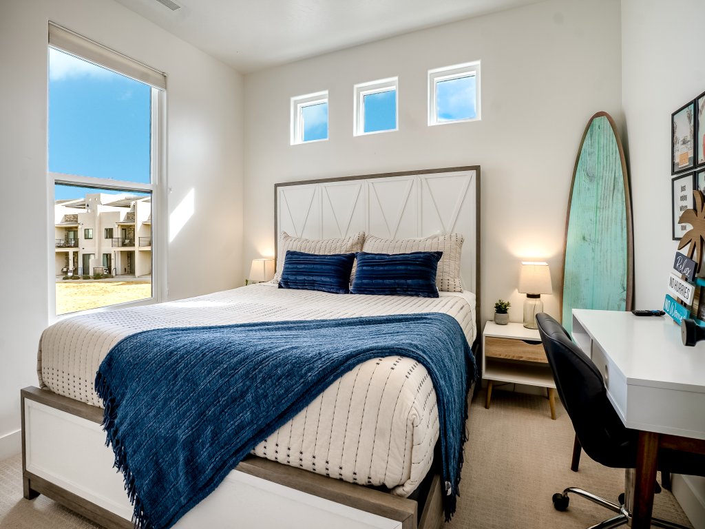 Attitude Adjustment Retreat Vacation Rental in St. George - RedAwning