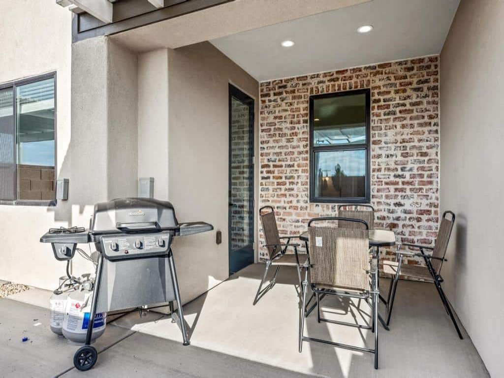 Coco Oasis #25 Vacation Rental in Utah - RedAwning