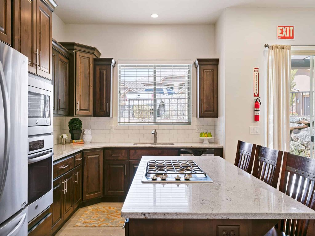 Coral Oasis at Coral Ridge Vacation Rental in Utah - RedAwning