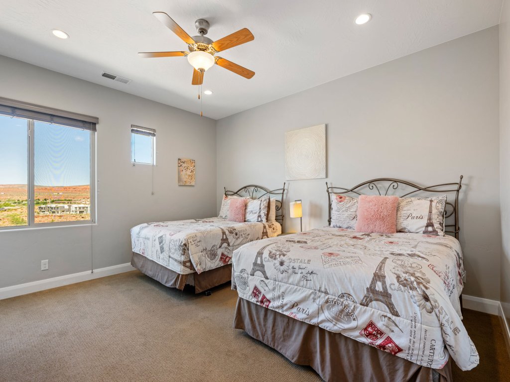 Views Over Coral Canyon Vacation Rental in Utah - RedAwning