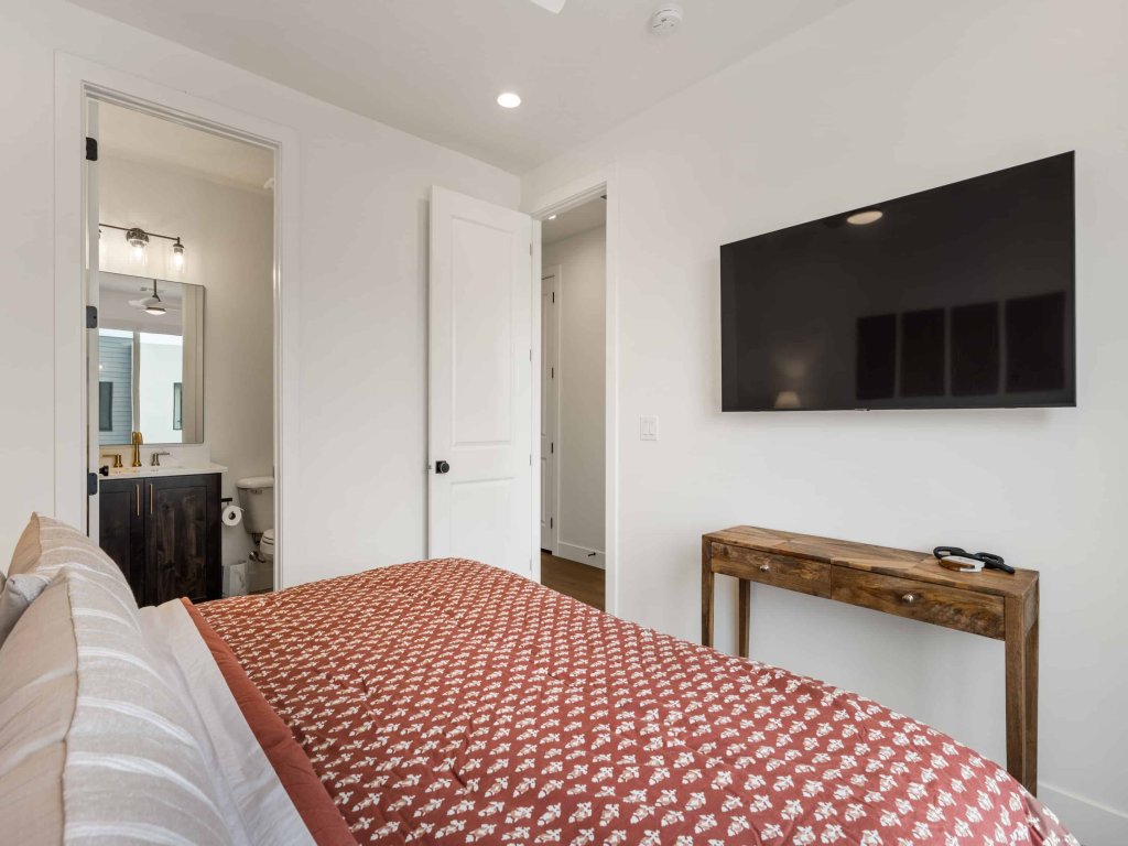 Lagoon Daze Vacation Rental in St. George - RedAwning