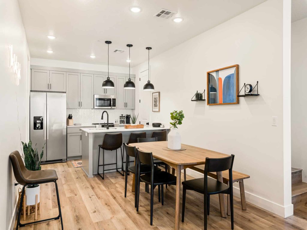 The Suite Spot #101 Vacation Rental in St. George - RedAwning