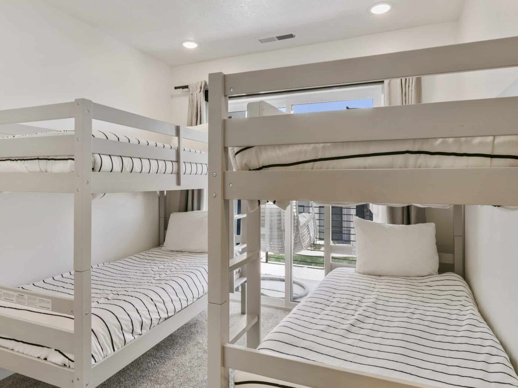 The Hangout at Desert Color #94 Vacation Rental in Utah - RedAwning