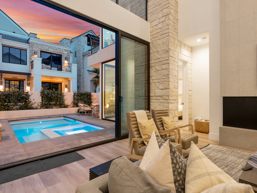 Golden Hour Vacation Rental in St. George - RedAwning