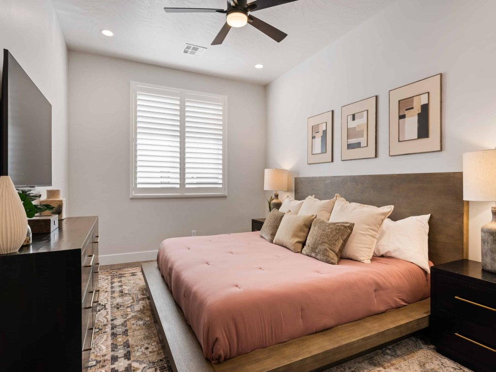 Desert Daydream Vacation Rental in St. George - RedAwning