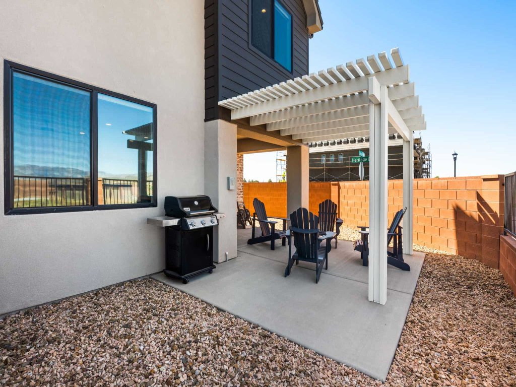Sunset on Sage #37 Vacation Rental in Utah - RedAwning