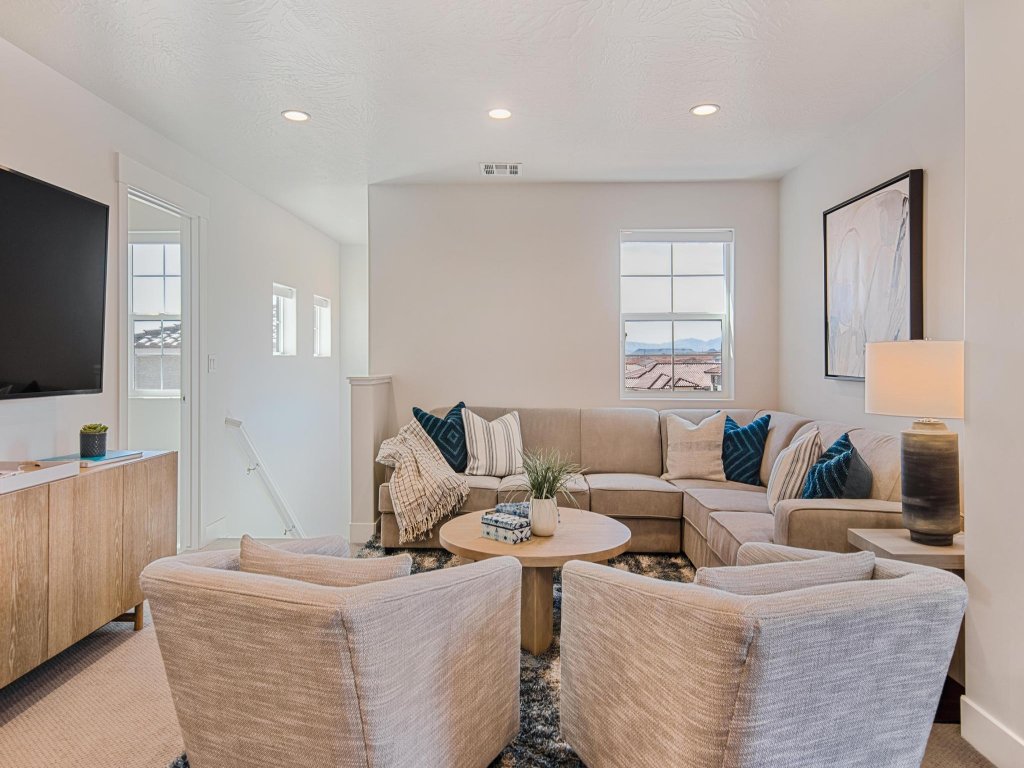 Shangri - La Vacation Rental in Utah - RedAwning