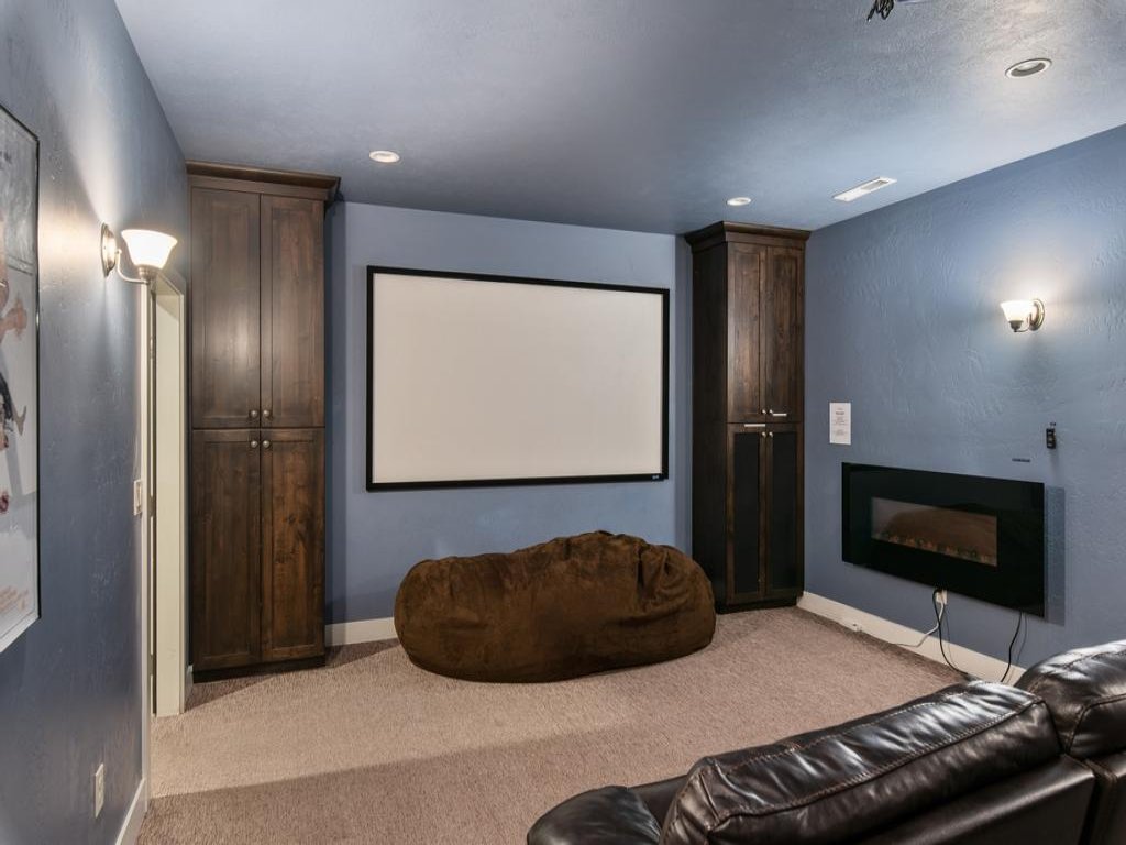 Awesome Arcade House #13 Vacation Rental in Utah - RedAwning