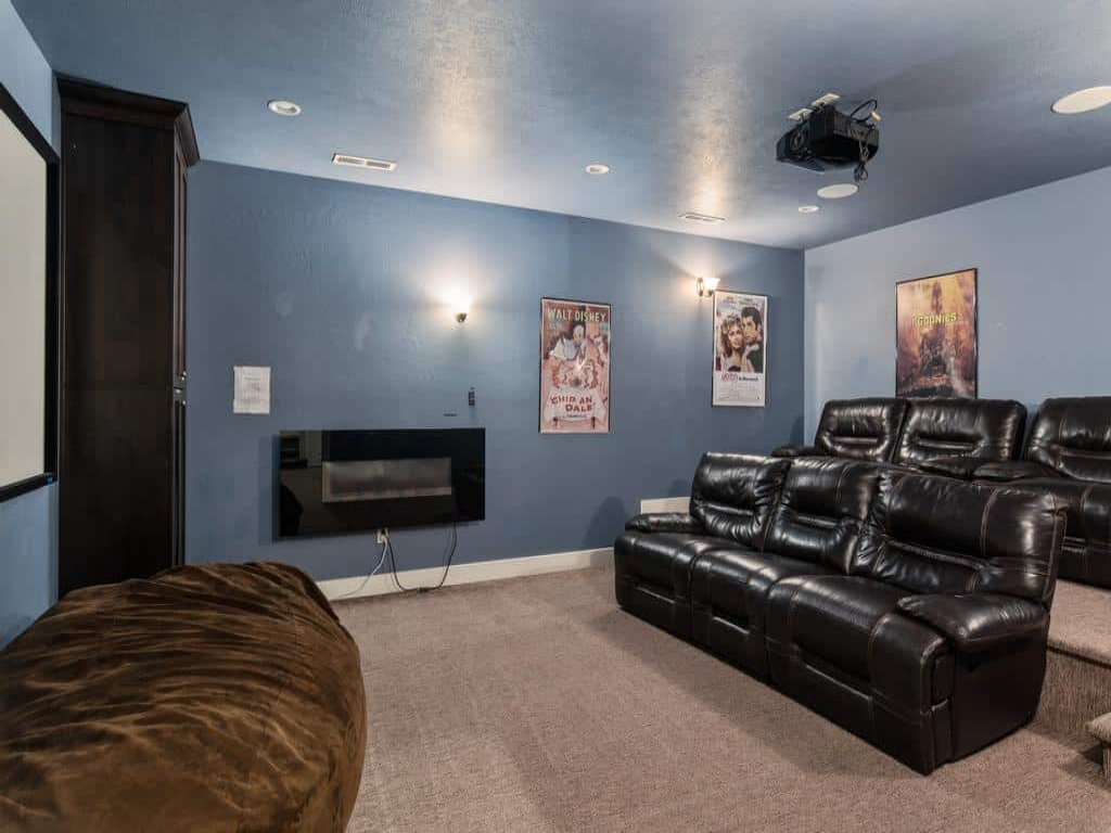 Awesome Arcade House #13 Vacation Rental in Utah - RedAwning