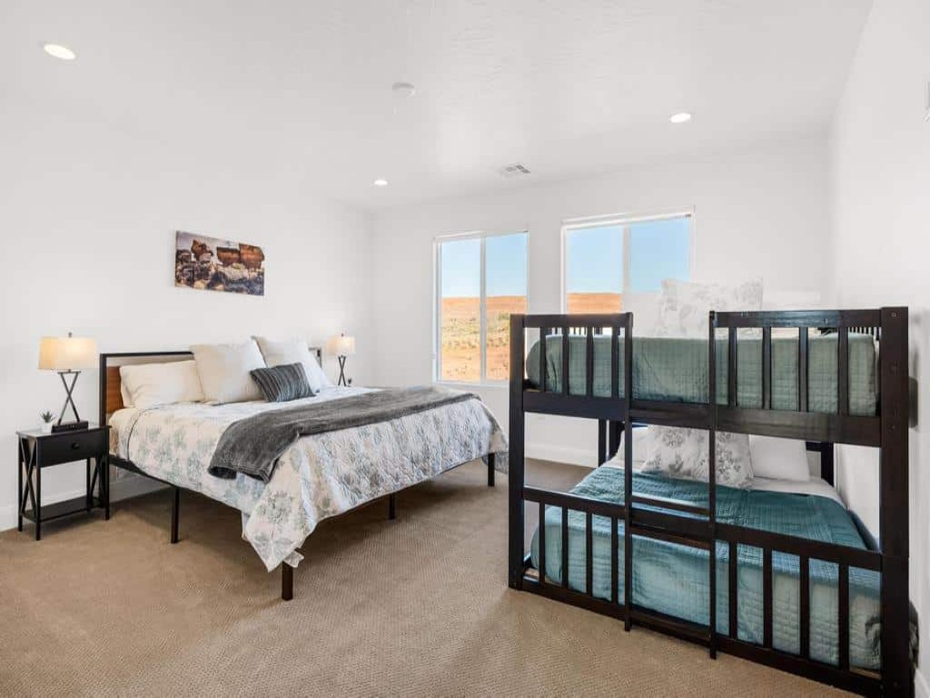 Vaca Casa at Paseos Vacation Rental in Utah - RedAwning