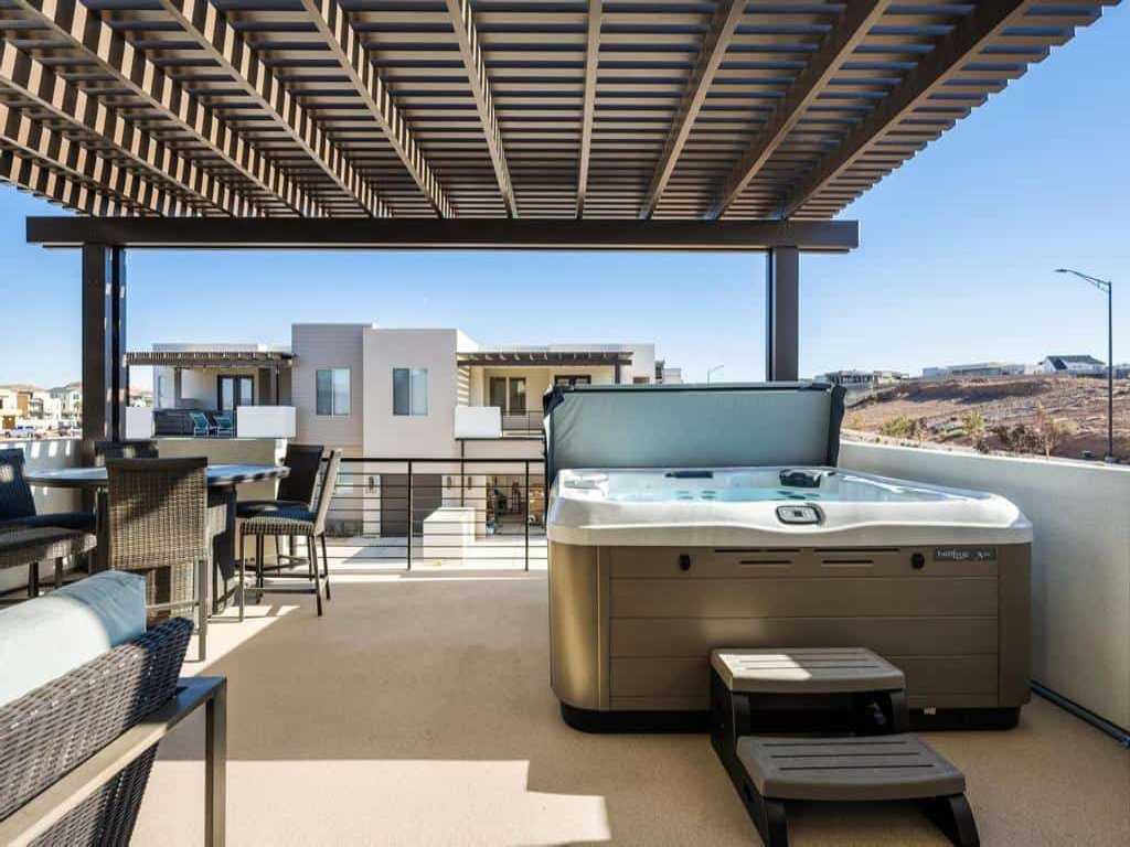 Almost Heaven Vacation Rental in St. George - RedAwning