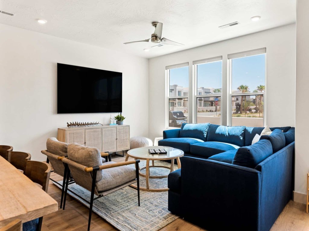Pier 43 at Desert Color Vacation Rental in St. George - RedAwning