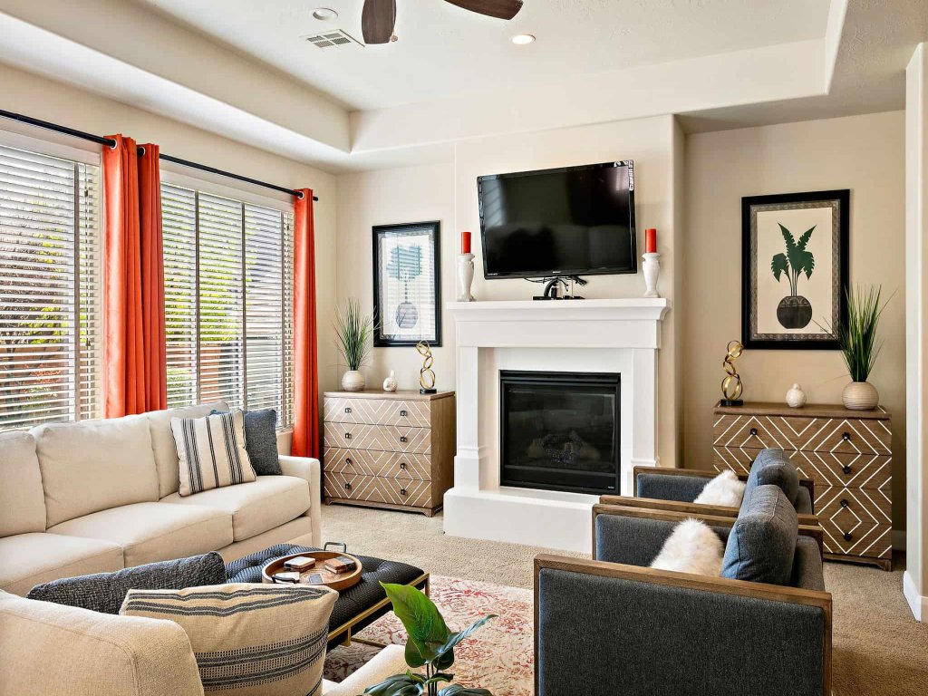 Red Cliffs Vacation Rental in Utah - RedAwning