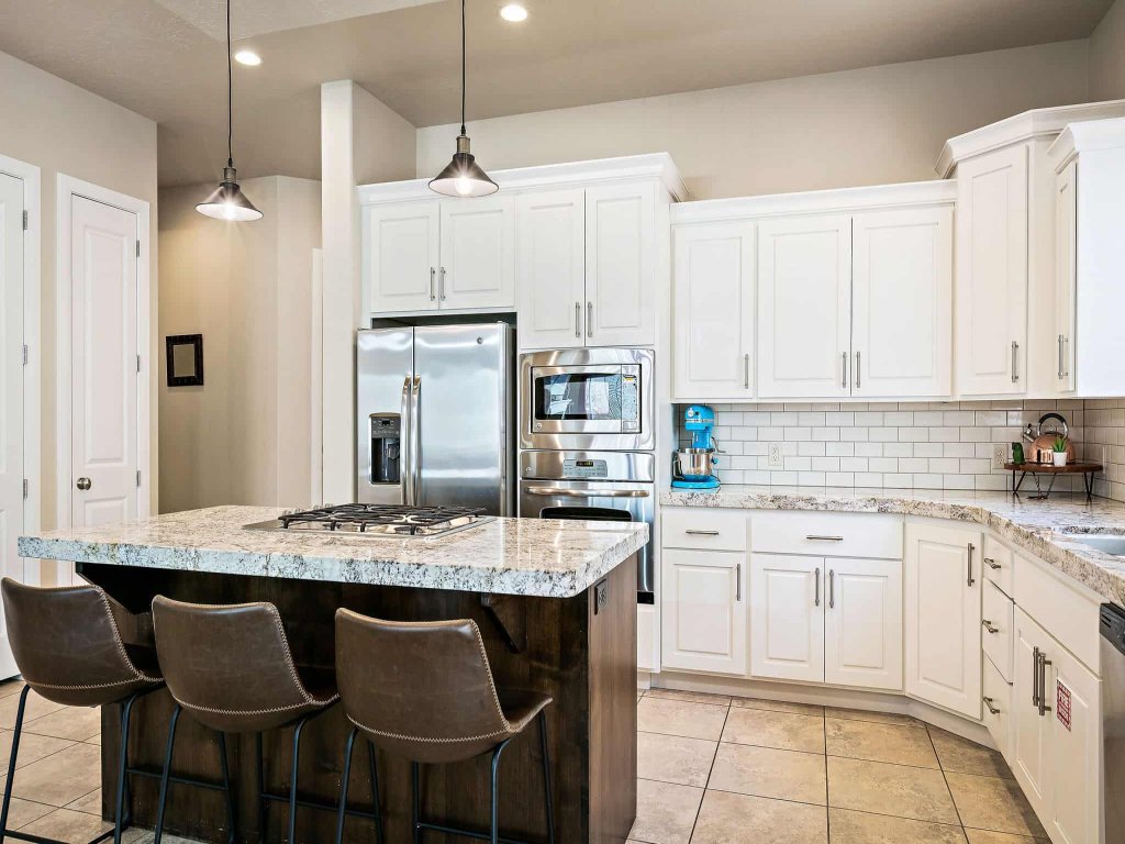 Red Cliffs Vacation Rental in Utah - RedAwning