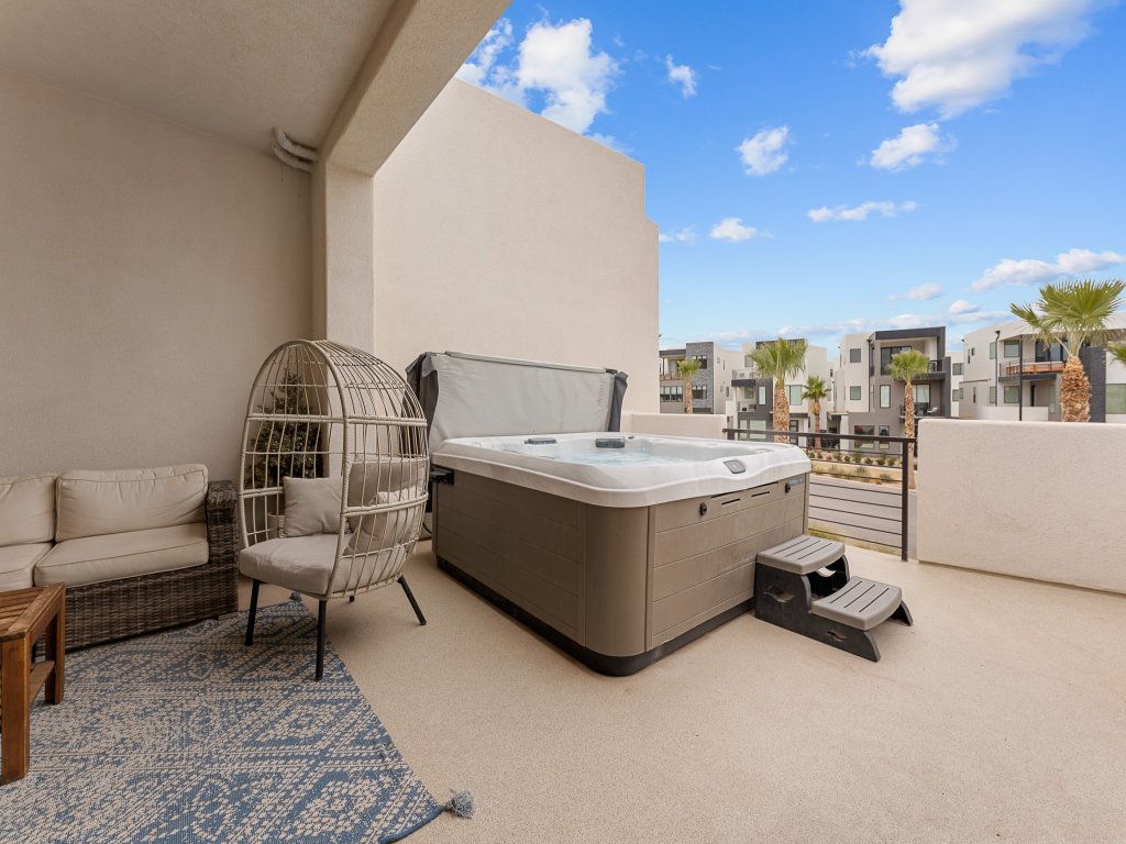 Sandstone Shores Vacation Rental in St. George - RedAwning