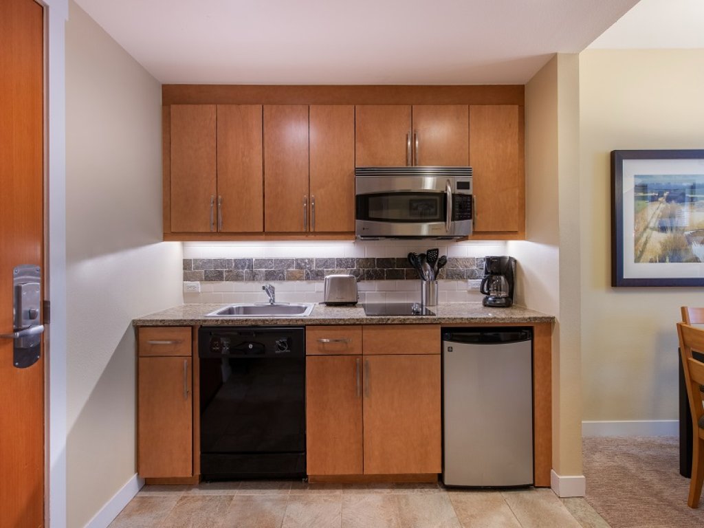 Ski Condo Close to Gondola - Fraser Crossing/Founders Pointe (Premium-Rated Condo 3305) Vacation Rental in Winter Park - RedAwning