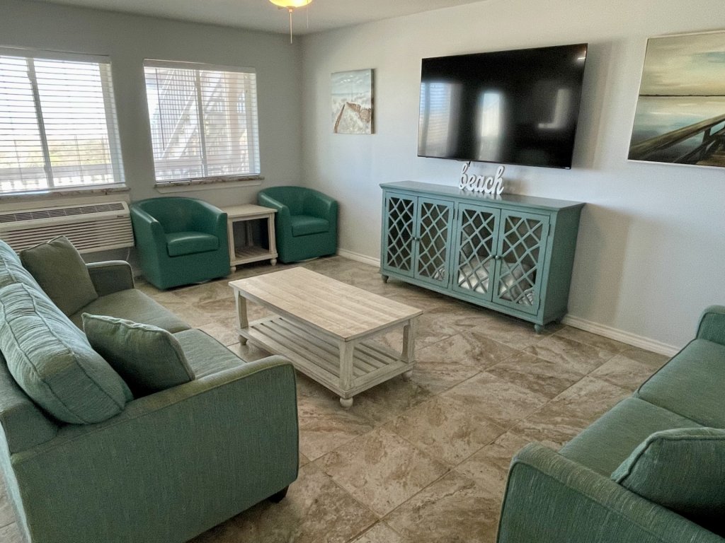 Beachgate Condo Suites and Hotel 224 - 225 - 226 Vacation Rental in Port Aransas - RedAwning