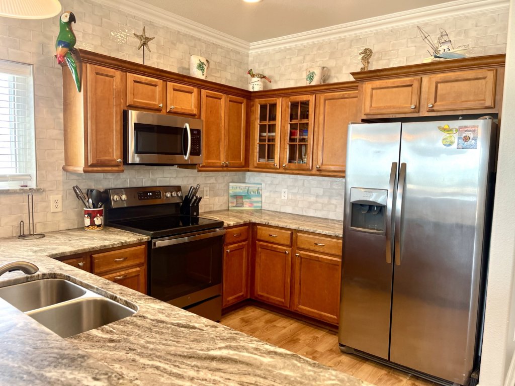Beachgate Condo Suites and Hotel 341 - 342 Vacation Rental in Port Aransas - RedAwning