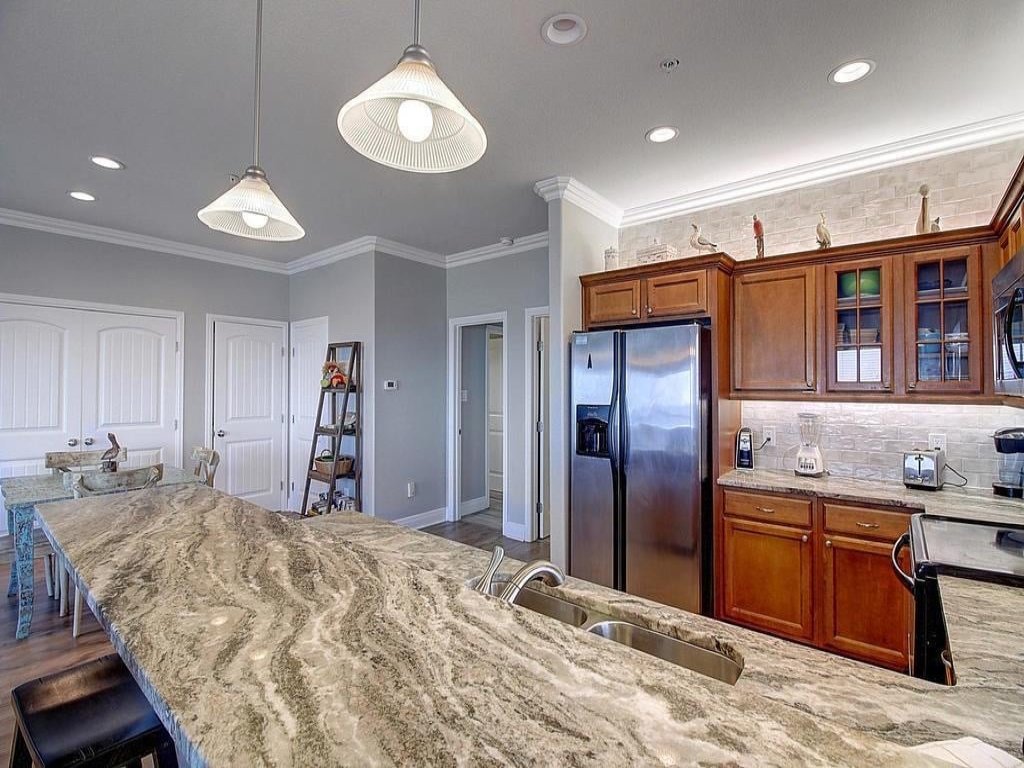 Beachgate Condo Suites and Hotel 341 - 342 Vacation Rental in Port Aransas - RedAwning