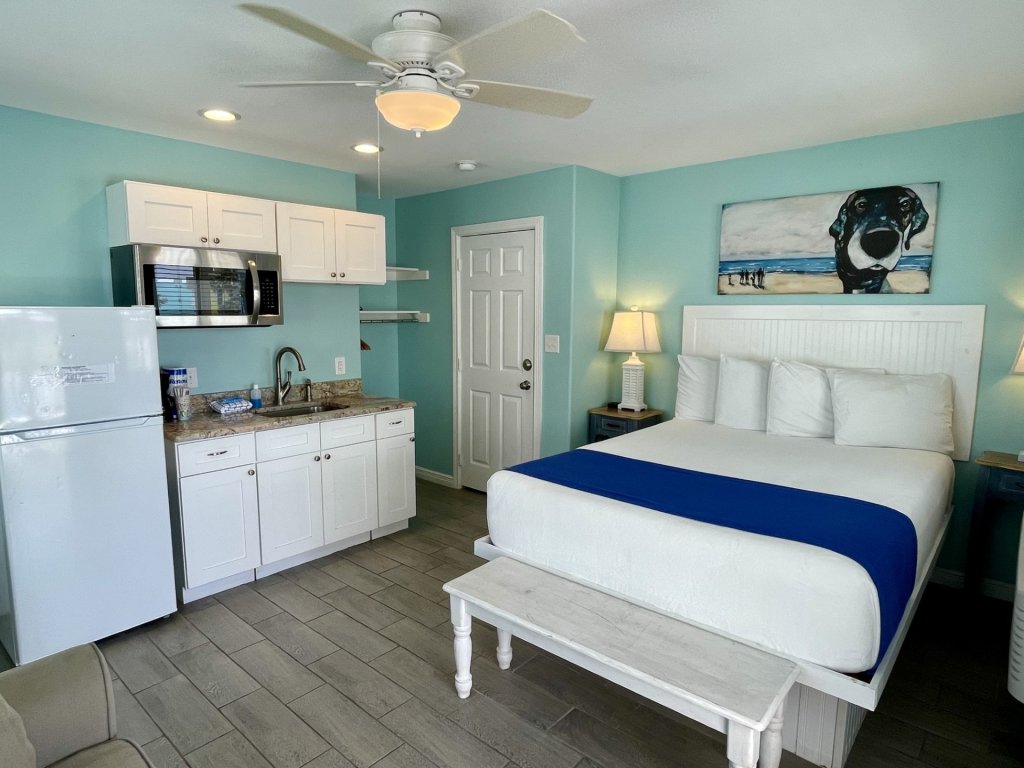 Beachgate Condo Suites and Hotel 222 Vacation Rental in Port Aransas - RedAwning