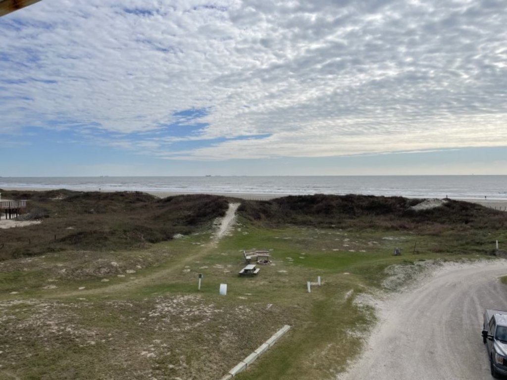 Beachgate Condo Suites and Hotel 231 Vacation Rental in Port Aransas - RedAwning