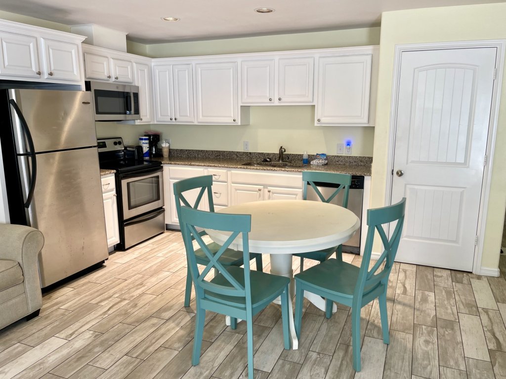 Beachgate Condo Suites and Hotel 515 Vacation Rental in Port Aransas - RedAwning