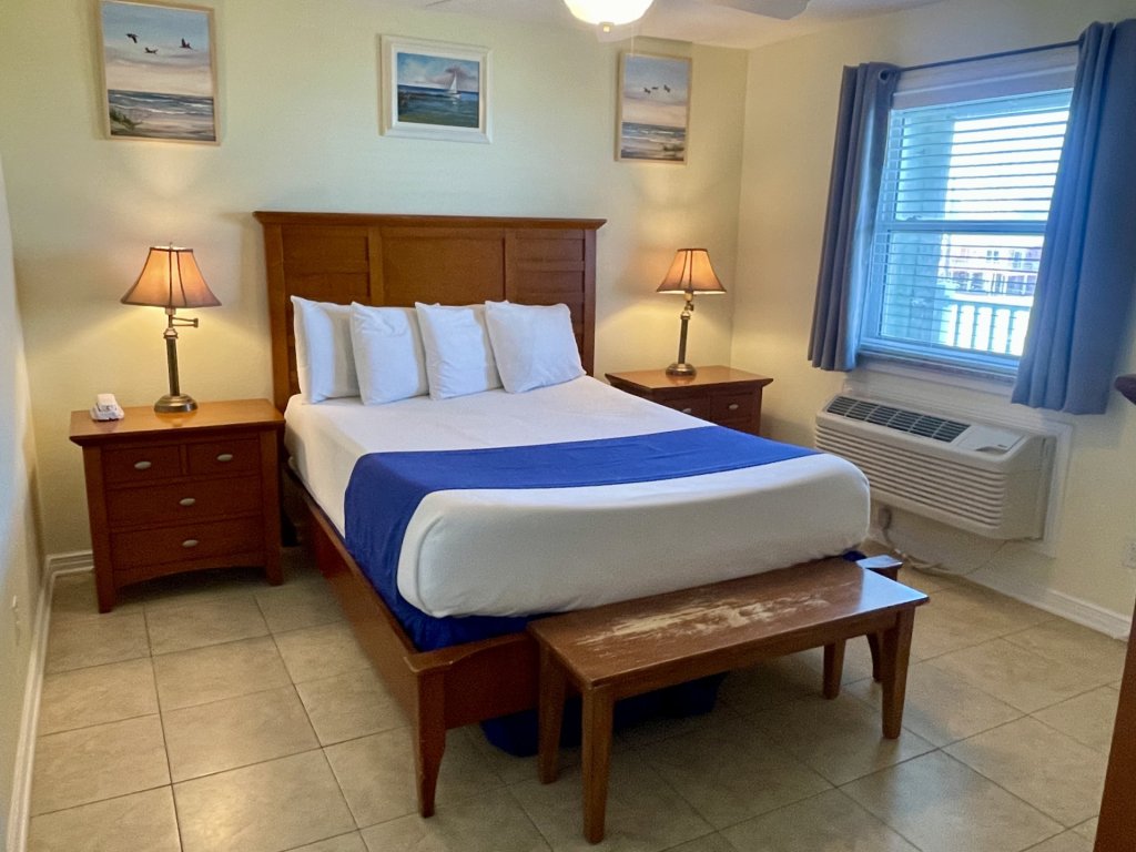 Beachgate Condo Suites and Hotel 533 Vacation Rental in Port Aransas - RedAwning